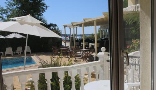 Studio Apartment with Sea View