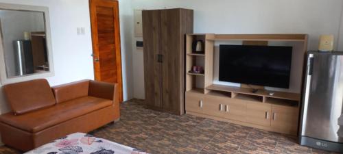 Double or Twin Room with Swimming Pool Access - Annex
