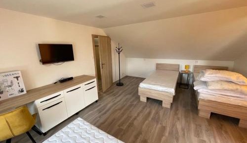 Standard Double Room with Shared Bathroom