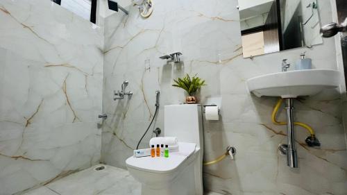 One-Bedroom Premier Apartment