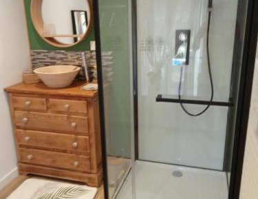 Double Room with Private Bathroom