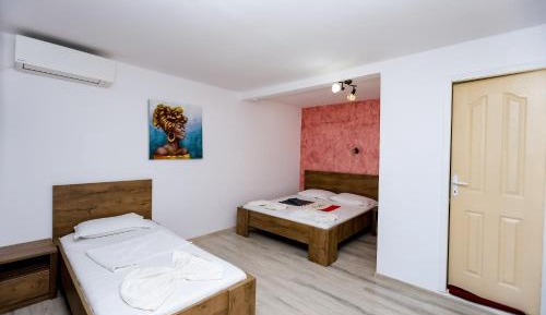 Triple Room with Private Bathroom