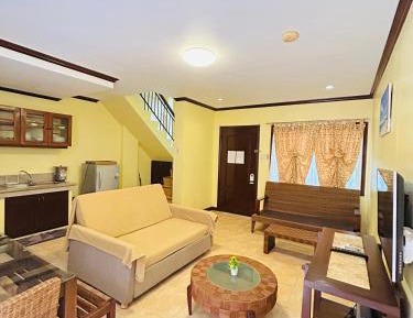 Two-Story Villa 