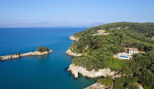 Villa with Sea View
