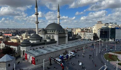 Superior Taksim Square View Room