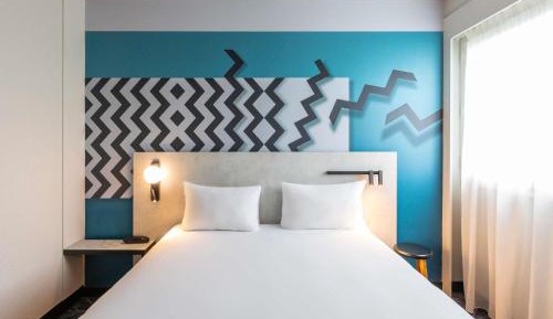 Double Room Queen Size