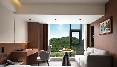 Twin Room with Mountain View