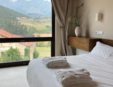 One-Bedroom Apartment with terrace and external bathtub