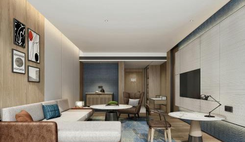 Fourpoints One-Bedroom Suite with King Bed and Lake View