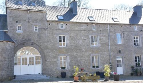 Four-Bedroom Holiday Home