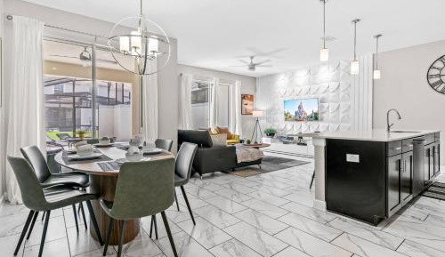 Four-Bedroom Apartment