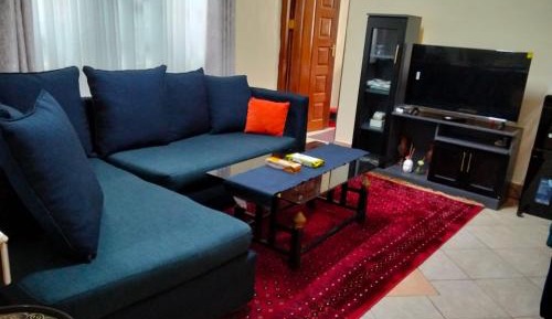 Deluxe Room (2 Adults + 1 Child)