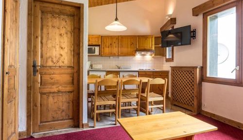 Apartment (6 Adults)