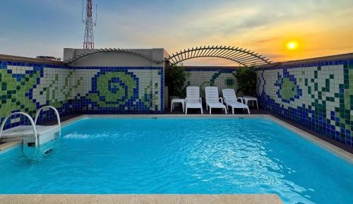 Two-Bedroom Deluxe Apartment