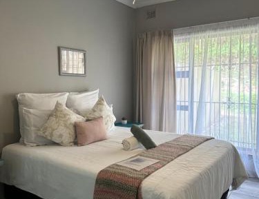 Double or Twin Room with Bathroom