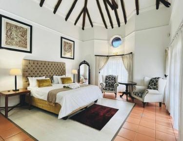 King Room with Pool View