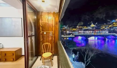 Deluxe Double Room with Balcony