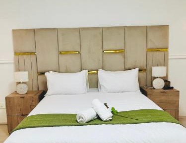 King Room with Pool View