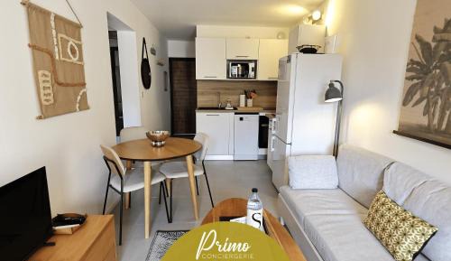 One-Bedroom Apartment with Garden View