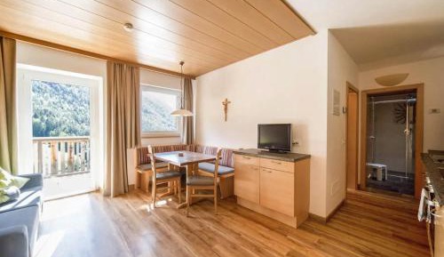 Two-Bedroom Superior Apartment