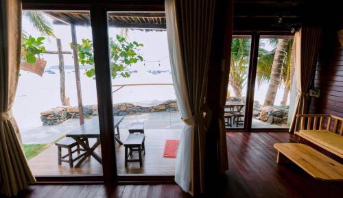 Queen Room with Sea View