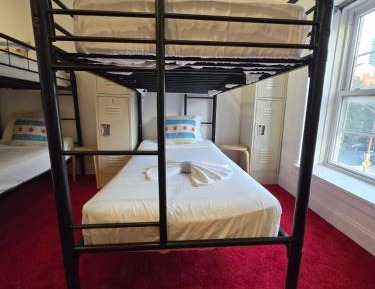 Bed in 6-Bed Mixed Dormitory Room