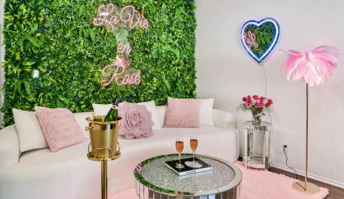 Two-Bedroom Apartment with Pool View