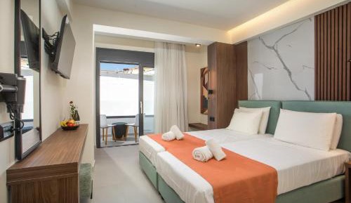 Superior Double or Twin Room with City View