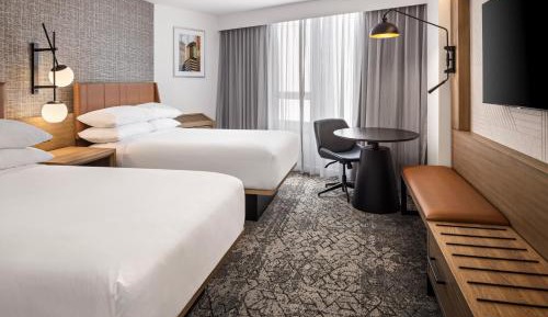 Mill Ruins Double Room with Roll-In Shower - Mobility and Hearing Accessible