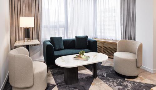 St. Anthony Jr. Suite, Club lounge access, Junior Suite