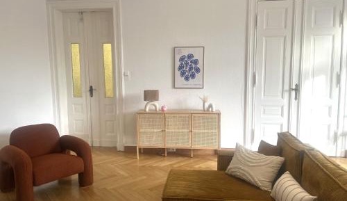 Suite Apartment