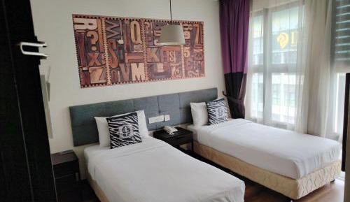 Deluxe Double or Twin Room
