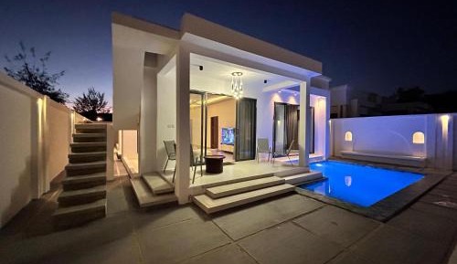 Deluxe Villa
