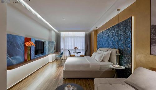 King Suite