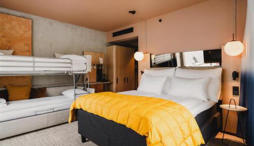 Standard Family Room