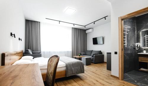 Studio Apartment