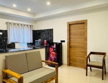 One-Bedroom Apartment with Balcony and City View