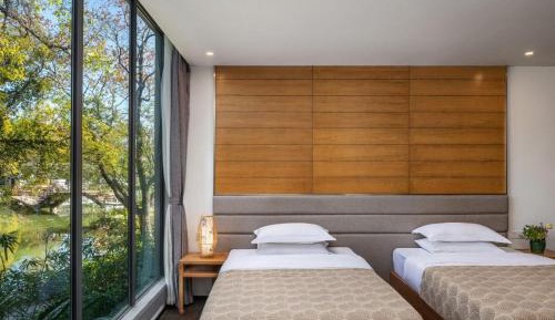 Twin Room with Lake View