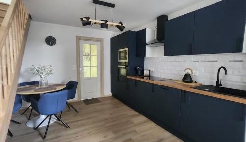 Two-Bedroom Deluxe Apartment with Balcony