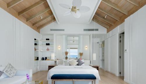 Sunset Water Villa with Pool