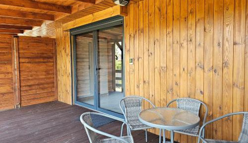 One-Bedroom Deluxe Apartment