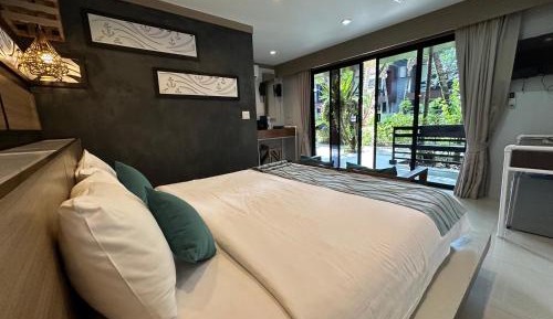 Superior Double or Twin Room with Garden View