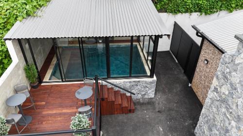 One-Bedroom Chalet