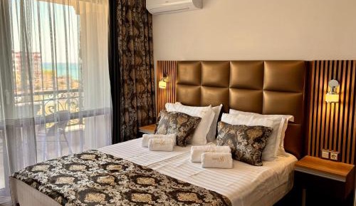 One-Bedroom Apartment - Sea Side