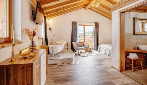 Suite with Balcony