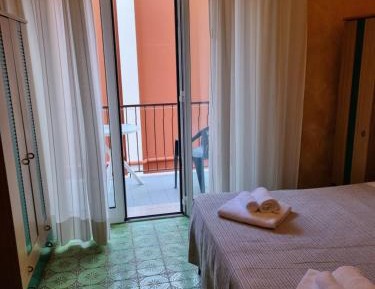 Deluxe Double or Twin Room with Balcony