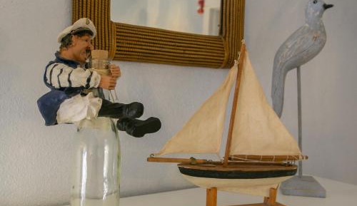 Deluxe Queen Suite - Not Pet Friendly