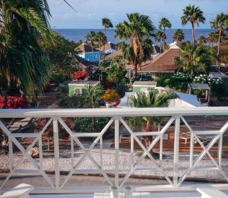 One-Bedroom Apartment - Sea Side