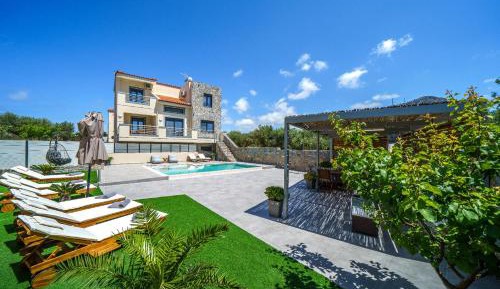 Villa with Private Pool