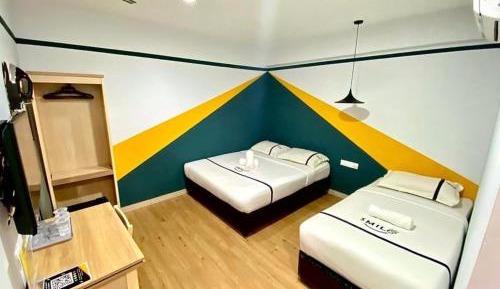 Triple Room